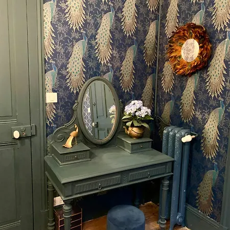 Historic Near Lyons Forest Holiday home *