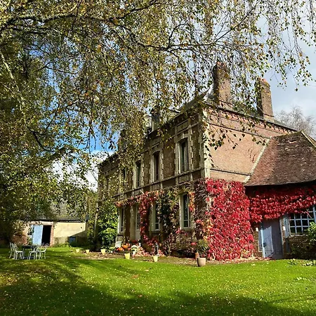 Holiday home Historic Near Lyons Forest *