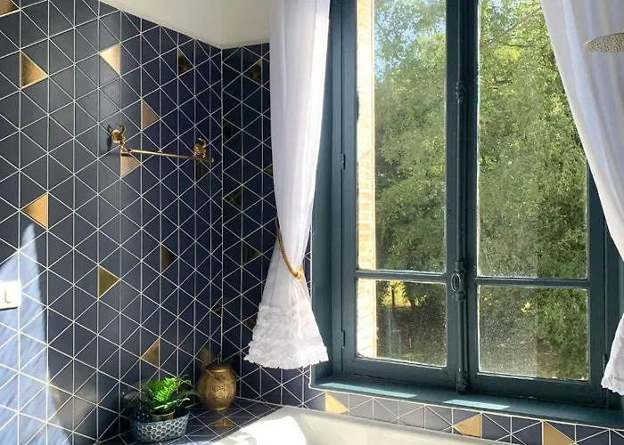 Holiday home Historic Near Lyons Forest Bezancourt