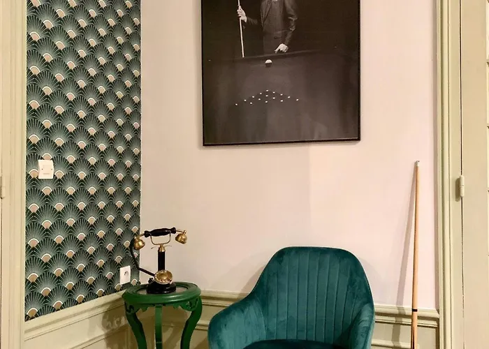 Holiday home Historic Near Lyons Forest *